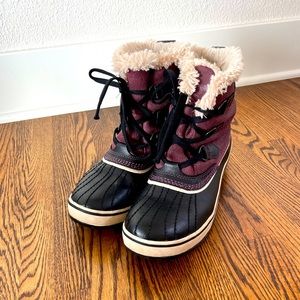 Sorel snow boots!